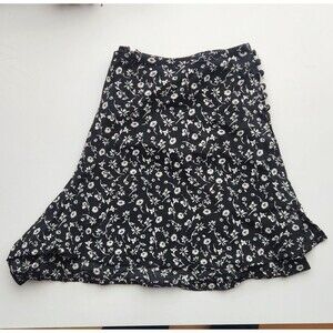 Kimchi Blue High Waisted Black & White Floral Print Shorts, Medium